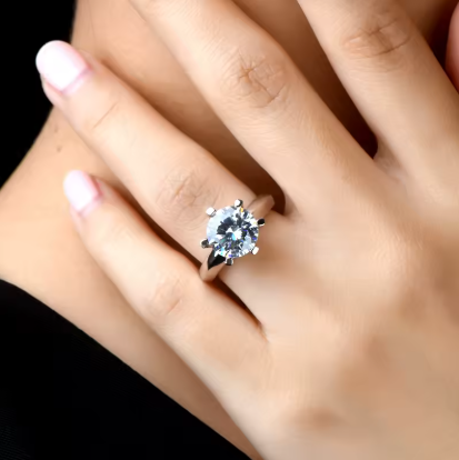 Eloise - 2 Carat Moissanite Solitaire Ring