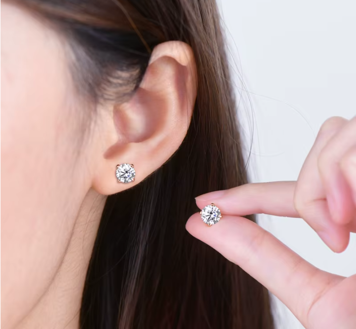 6.5mm 1 Carat Moissanite Stud Earrings