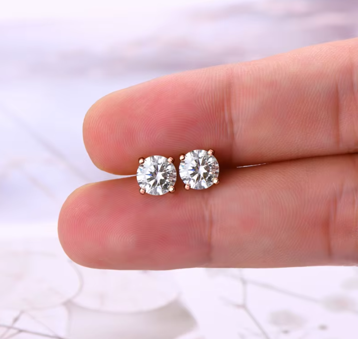 6.5mm 1 Carat Moissanite Stud Earrings